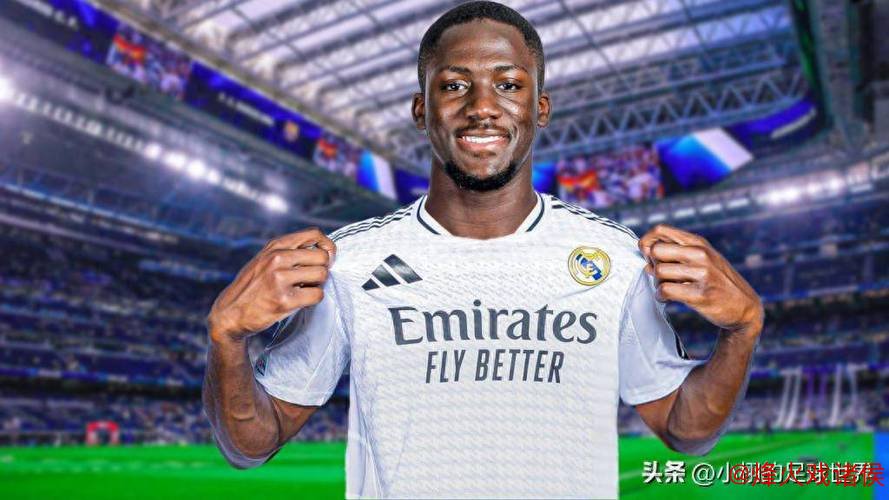 巴黎圣日耳曼开出高薪,力争截胡皇马目标科纳特。 巴黎圣日耳曼开出高薪,力争截胡皇马目标科纳特。