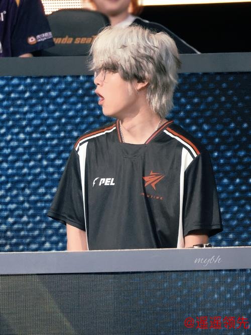 凤凰高球赛塚田阳亮复活 结束日巡赛九年冠军荒