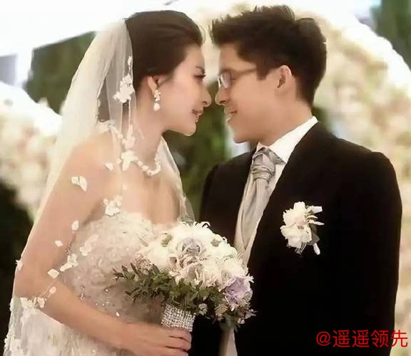 13年后再次印证下嫁！郭晶晶双喜临门，霍震霆眼光真毒